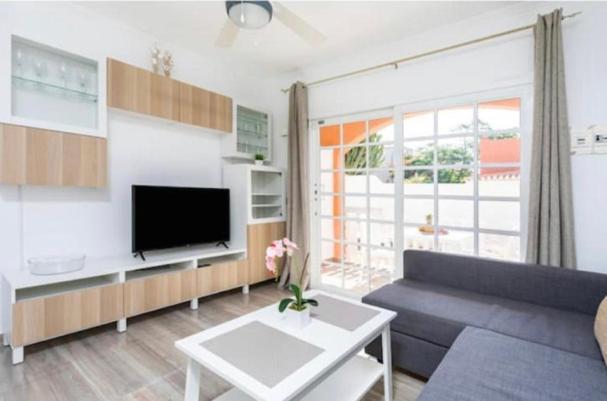 Appartement Gustamar 11 *